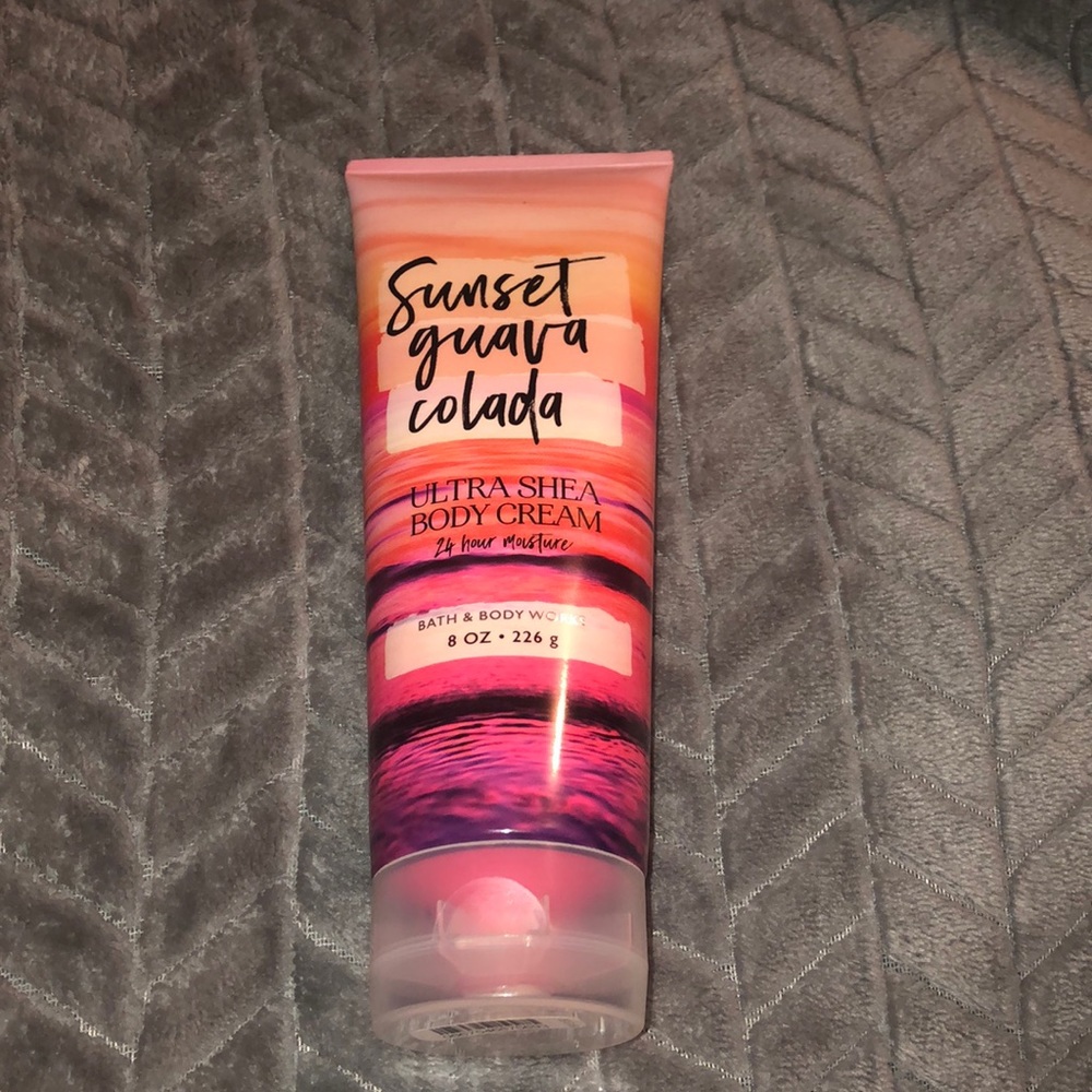 Sunset guava colada - body cream